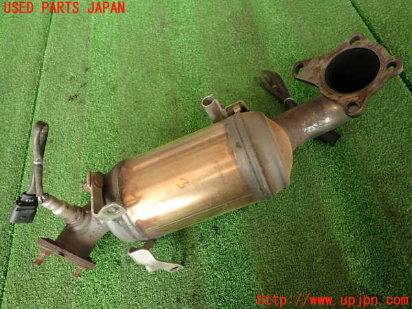 2UPJ-9230982661]VW ザ･ビートル(16CBZ)触媒1 中古_2