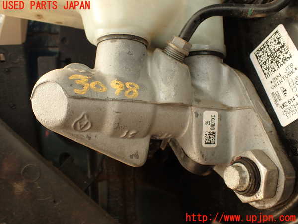 2UPJ-9230984050]VW ザ･ビートル(16CBZ)ブレーキマスターシリンダー 中古_2