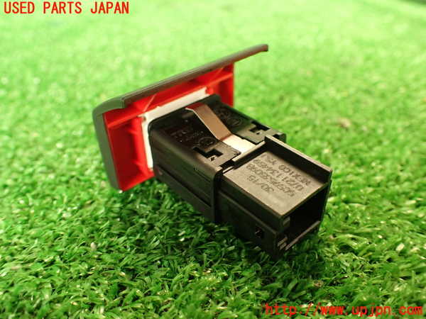 2UPJ-9230986290]VW ザ･ビートル(16CBZ)ハザードスイッチ 中古_3