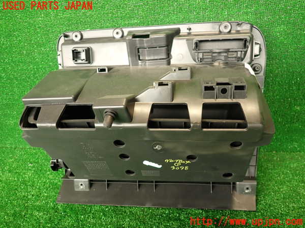 2UPJ-9230987516]VW ザ･ビートル(16CBZ)グローブボックス1 中古_5