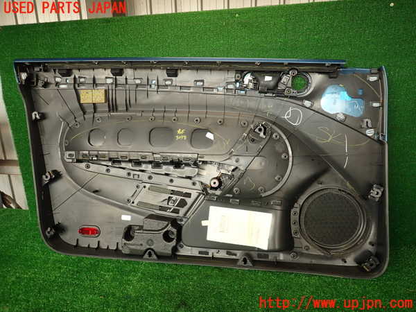2UPJ-9230981234]VW ザ･ビートル(16CBZ)右ドア内張り 中古_5