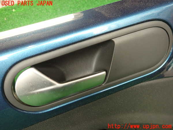 2UPJ-9230981264]VW ザ･ビートル(16CBZ)左ドア内張り 中古_4