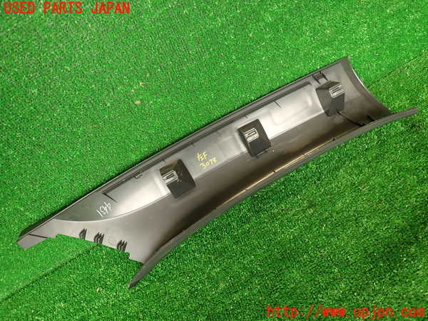2UPJ-9230987660]VW ザ･ビートル(16CBZ)左フロントピラートリム 中古_4