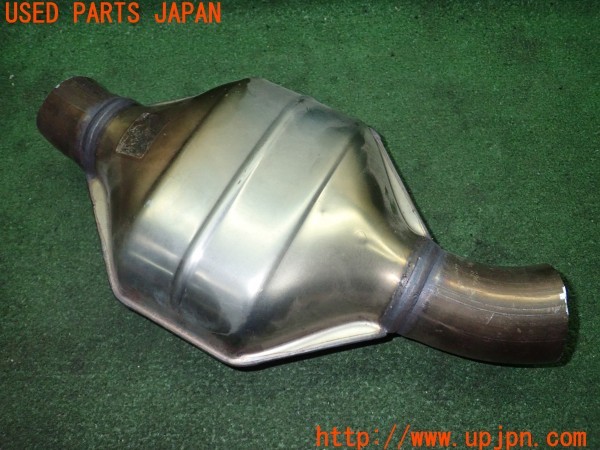 3UPJ=9230990159]BMW 320d ツーリング(8C20  F31)純正 112191030112 触媒 中古_2