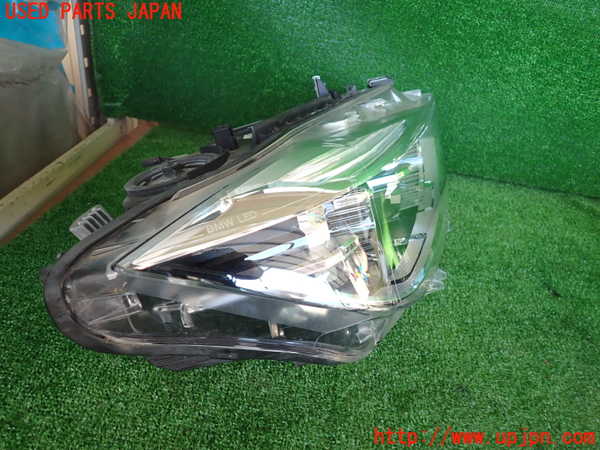 2UPJ-9230991130]BMW 320d ツーリング(8C20)右ヘッドライト LED 中古 (F31)_2