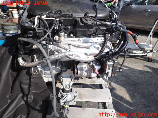 2UPJ-9230992010]BMW 320d ツーリング(8C20)エンジン B47D20A 中古 (F31)_3