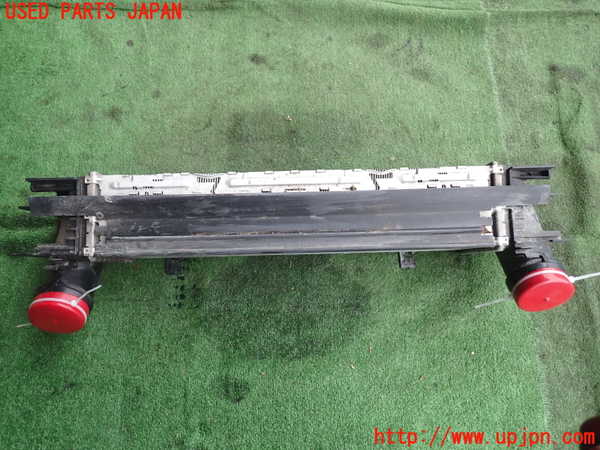 2UPJ-9230992451]BMW 320d ツーリング(8C20)インタークーラー1 中古 (F31)_2