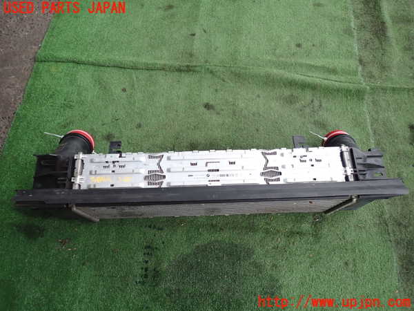 2UPJ-9230992451]BMW 320d ツーリング(8C20)インタークーラー1 中古 (F31)_3