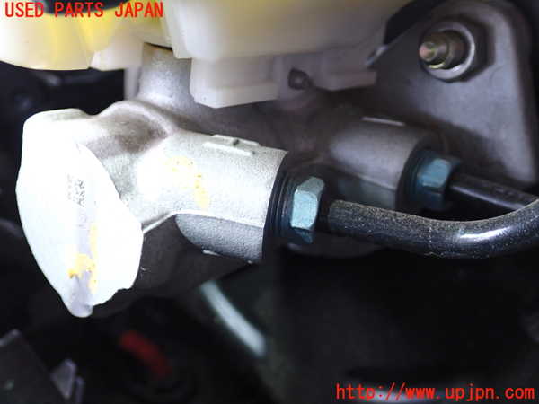 2UPJ-9230994050]BMW 320d ツーリング(8C20)ブレーキマスターシリンダー 中古 (F31)_2