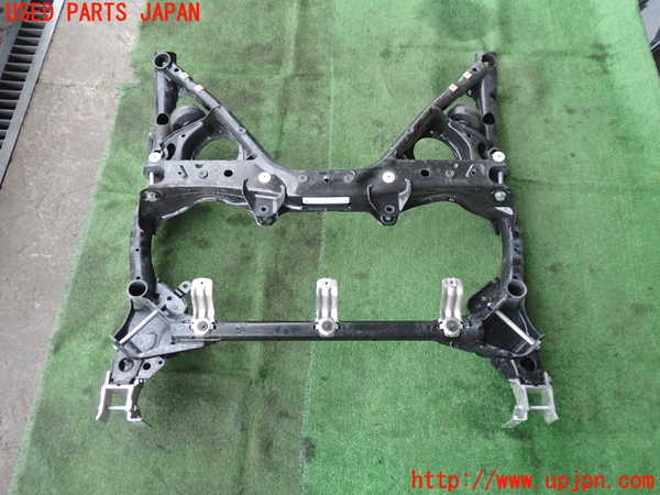 2UPJ-9230995285]BMW 320d ツーリング(8C20)フロントメンバー 中古 (F31)_2