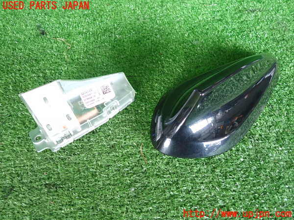 2UPJ-9230996550]BMW 320d ツーリング(8C20)アンテナ 中古 (F31)_2