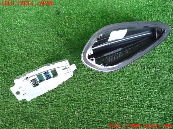 2UPJ-9230996550]BMW 320d ツーリング(8C20)アンテナ 中古 (F31)_3