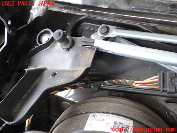 2UPJ-9230996770]BMW 320d ツーリング(8C20)フロントワイパーモーター 中古 (F31)_3