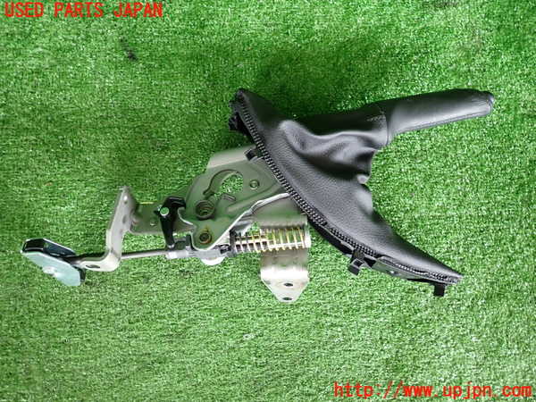 2UPJ-9230997550]BMW 320d ツーリング(8C20)サイドブレーキレバー 中古 (F31)_2