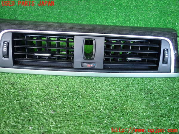 2UPJ-9230997528]BMW 320d ツーリング(8C20)エアコン吹き出し口3 (真中) 中古 (F31)_2