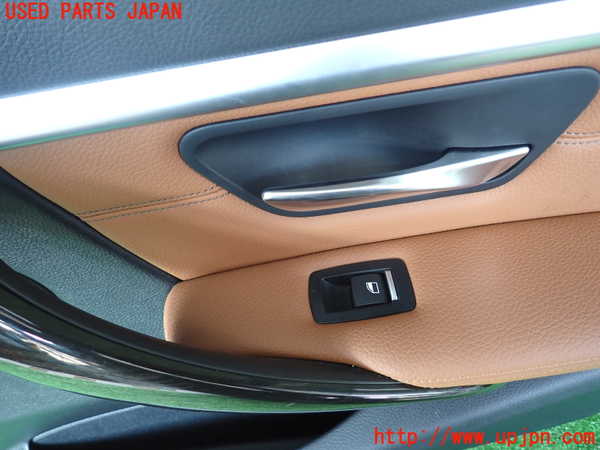 2UPJ-9230991294]BMW 320d ツーリング(8C20)右後ドア内張り 中古 (F31)_3