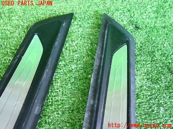 2UPJ-9230997740]BMW 320d ツーリング(8C20)スカッフプレート 中古 (F31)_2