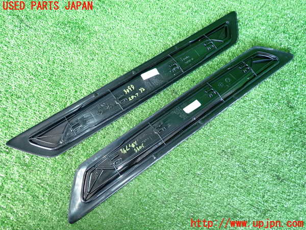 2UPJ-9230997740]BMW 320d ツーリング(8C20)スカッフプレート 中古 (F31)_4