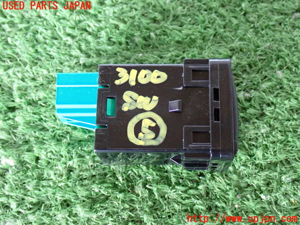 2UPJ-9231006310]エクストレイル(NT32)スイッチ5 (バックドア) 中古_2