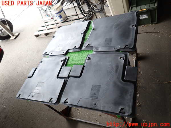 2UPJ-9231007800]エクストレイル(NT32)フロアマット 中古_4
