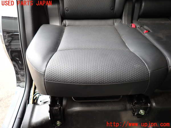 2UPJ-9231007405]エクストレイル(NT32)右リアシート 中古_2