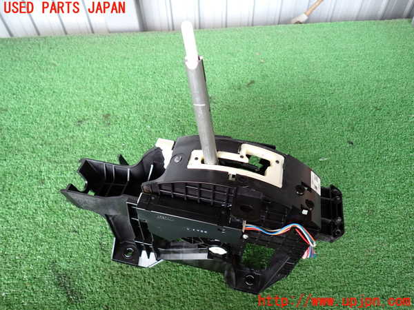 2UPJ-9231007555]エクストレイル(NT32)ATシフトレバー 中古_2