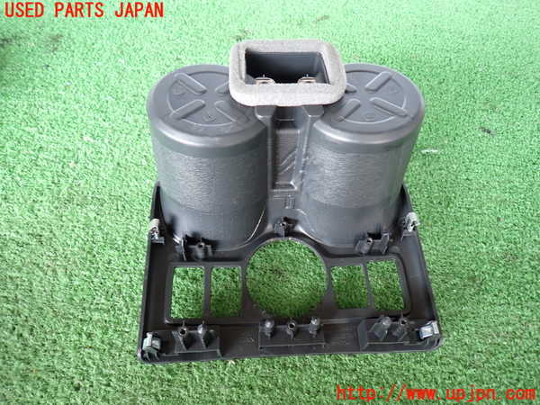 2UPJ-9231007810]エクストレイル(NT32)ドリンクホルダー 中古_3