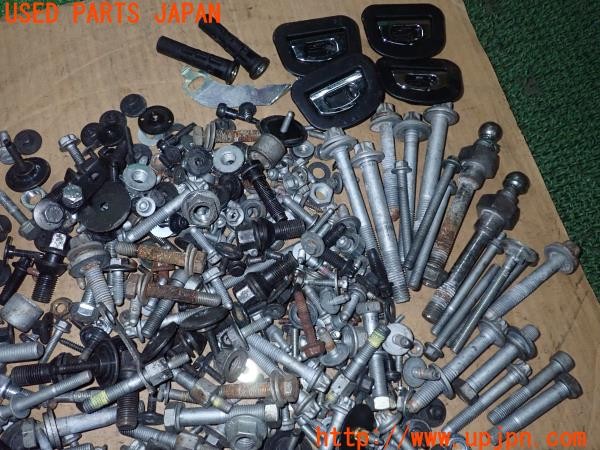 3UPJ=9231010720]マセラティ ギブリ(MG30D M157)ネジ・ナット・ステー類 セット ジャンク_2