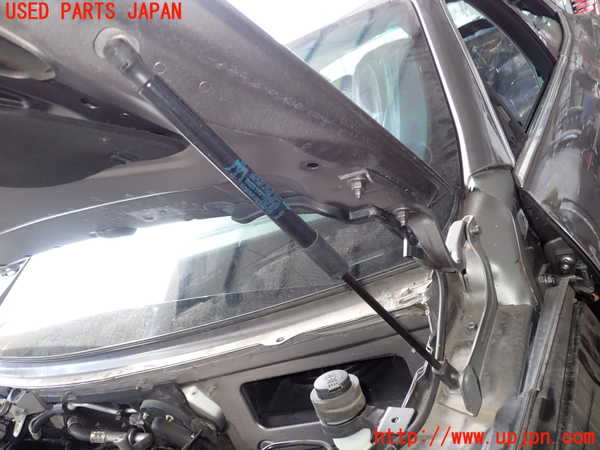 2UPJ-9231011068]マセラティ・ギブリ(MG30D)ボンネットダンパー 中古_2