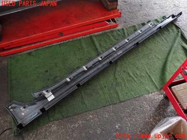2UPJ-9231011392]マセラティ・ギブリ(MG30D)左サイドステップ 中古_5