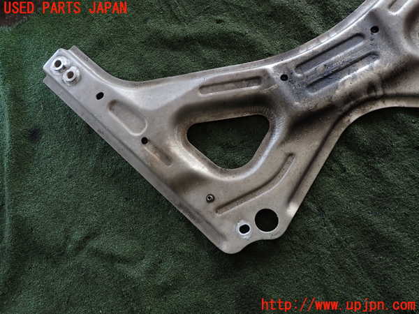 2UPJ-9231015296]マセラティ・ギブリ(MG30D)メンバー1 中古_3