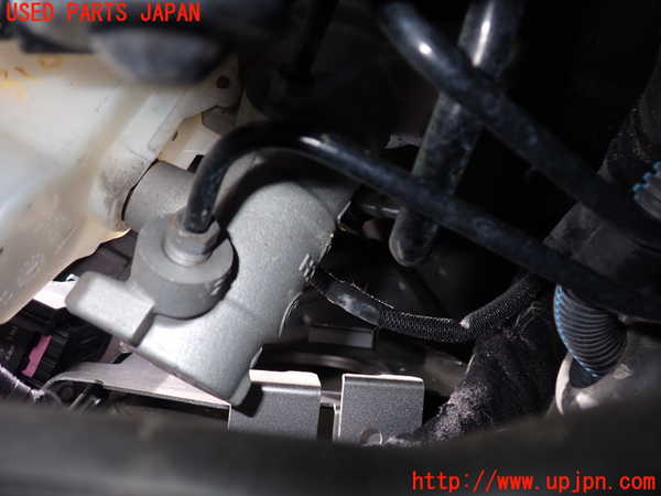 2UPJ-9231014050]マセラティ・ギブリ(MG30D)ブレーキマスターシリンダー 中古_2