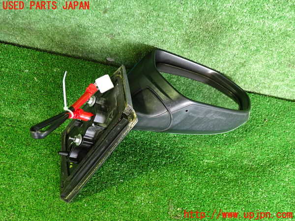 2UPJ-9231021210]プリウスPHV(ZVW52)右ドアミラー 中古_2