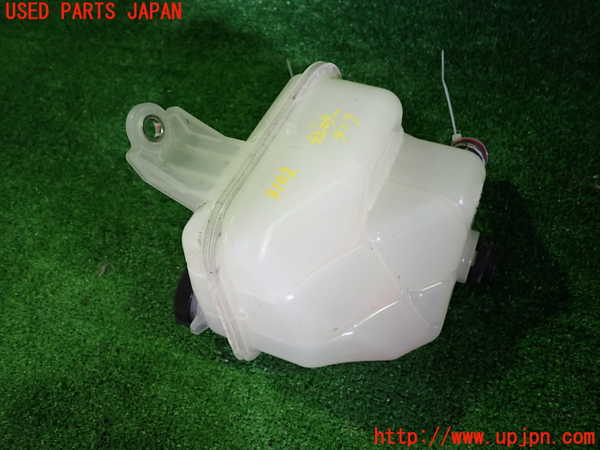 2UPJ-9231022410]プリウスPHV(ZVW52)ラジエータータンク 中古_2