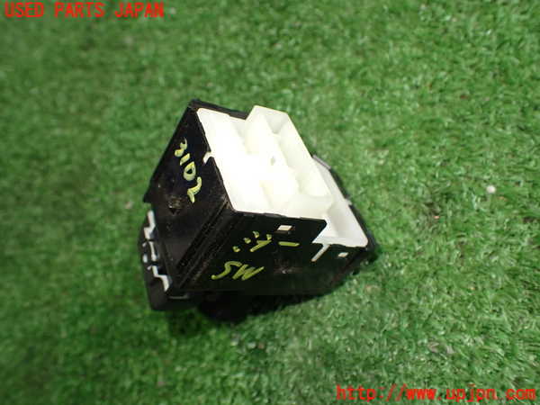 2UPJ-9231026280]プリウスPHV(ZVW52)ミラースイッチ 中古_2