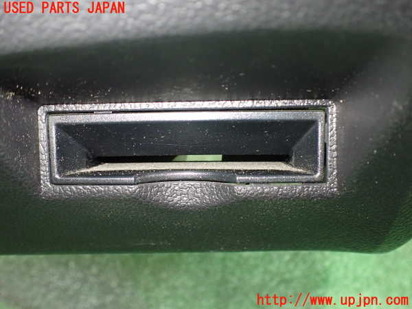 2UPJ-9231027841]プリウスPHV(ZVW52)小物入れ1 中古_2