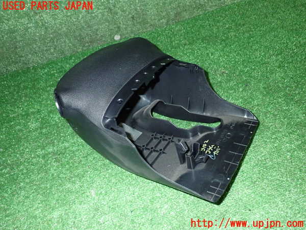 2UPJ-9231027905]プリウスPHV(ZVW52)コラムカバー 中古_2