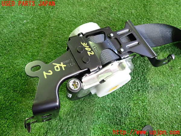 2UPJ-9231027155]プリウスPHV(ZVW52)右2列目シートベルト 中古_2