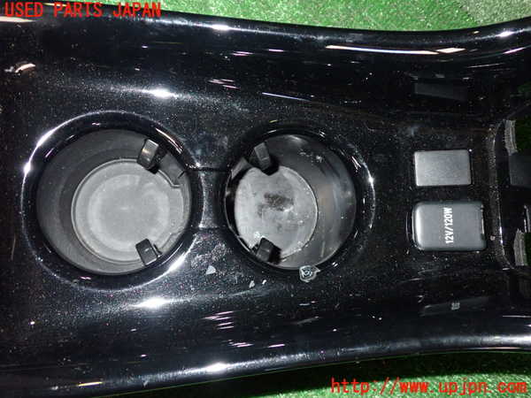 2UPJ-9231027810]プリウスPHV(ZVW52)ドリンクホルダー 中古_2
