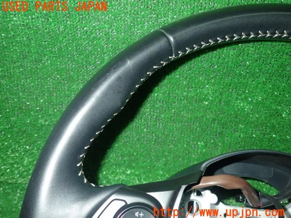 3UPJ=9231030617]プリウスPHV S GRスポーツ(ZVW52)純正 ステアリング 中古_5