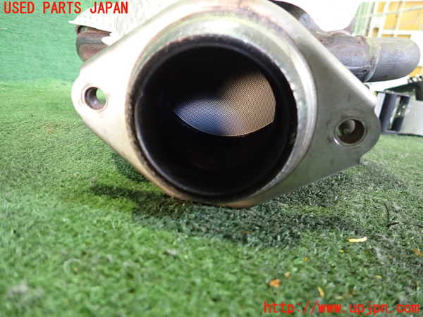 2UPJ-9231032041]プリウスPHV(ZVW52)エキマニ1 (触媒 マニバーター) 中古_3