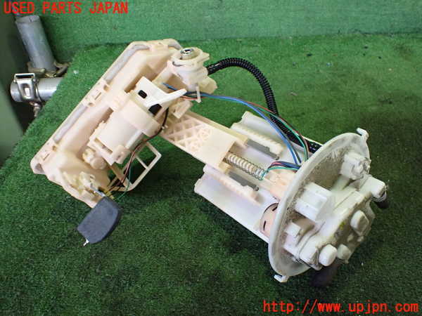 2UPJ-9231032510]プリウスPHV(ZVW52)燃料ポンプ 中古_2