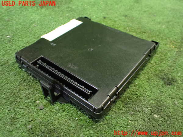 2UPJ-9231036146]プリウスPHV(ZVW52)コンピューター1 (MPX BODY) 中古_2