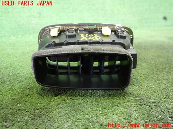 2UPJ-9231037528]プリウスPHV(ZVW52)エアコン吹き出し口3 (左) 中古_2