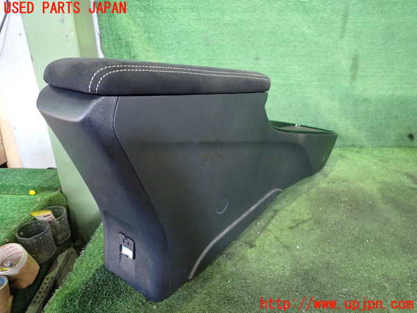 2UPJ-9231037540]プリウスPHV(ZVW52)センターコンソール 中古_2