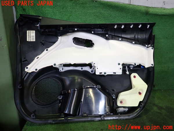 2UPJ-9231031264]プリウスPHV(ZVW52)左前ドア内張り 中古_3