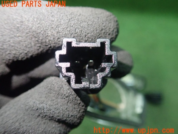 3UPJ=9231050512]シビック タイプR(EP3)社外 ナンバー灯 LED 中古_4