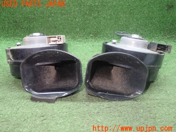 3UPJ=9231050563]シビック タイプR(EP3)MARUKO マルコホーン MR-FH-04 MR-FL-04 ホーン 中古_3