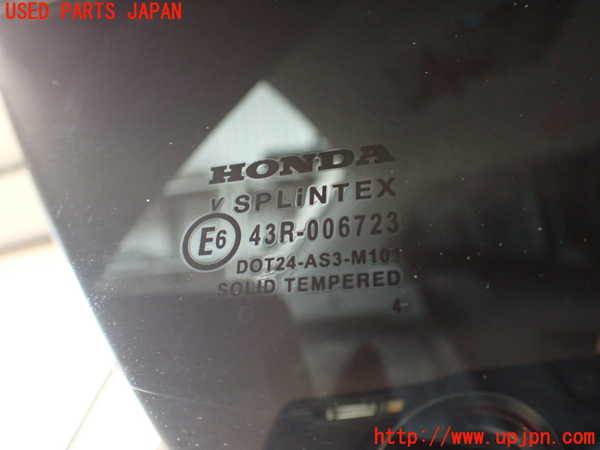 2UPJ-9231051380]シビック タイプR(EP3)右クォーターガラス (43R-006723 M101) 中古_2