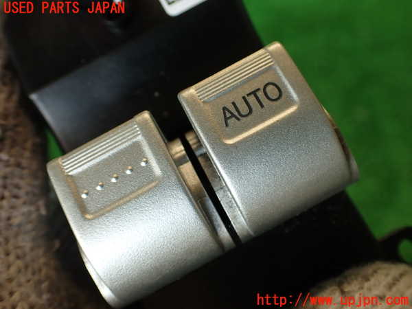 2UPJ-9231056240]シビック タイプR(EP3)右パワーウィンドウスイッチ 中古_2